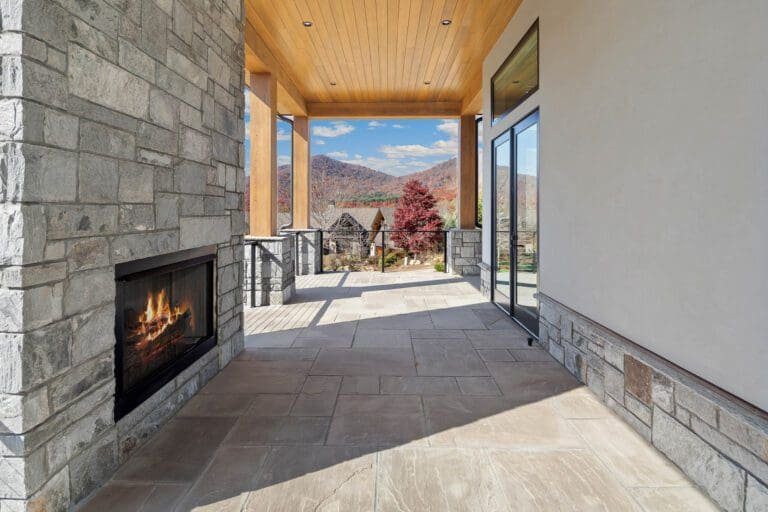 31 Rain Lily Trail. Big Hills Construction Custom Home Builder in Asheville, North Carolina