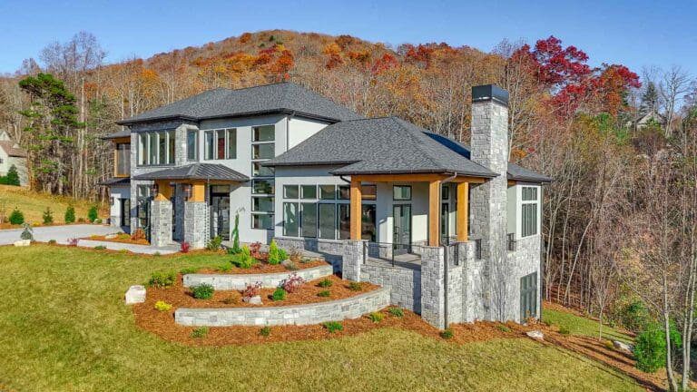 31 Rain Lily Trail. Big Hills Construction Custom Home Builder in Asheville, North Carolina