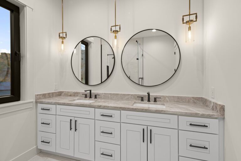 51 Bridgeway Drive. Big Hills Construction Custom Home Builder in Asheville, North Carolina