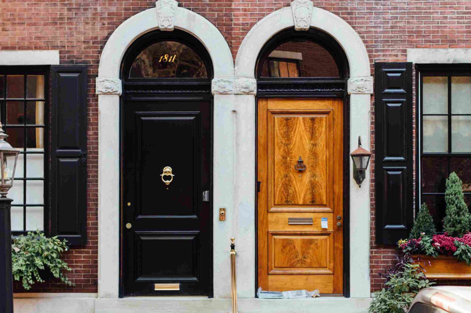   A perfect front door: use this avises when choosing. Big Hills Construction Custom Home Builder in Asheville, North Carolina
