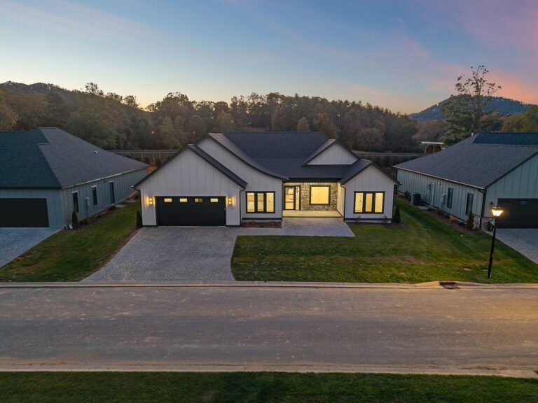 427 Big Hill Dr. Big Hills Construction Custom Home Builder in Asheville, North Carolina