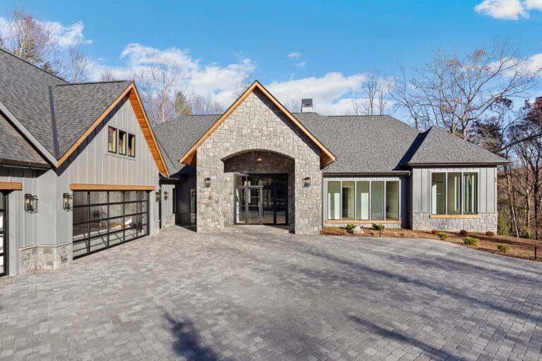 59 Misty Valley Parkway. Big Hills Construction Custom Home Builder in Asheville, North Carolina