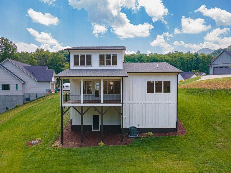 18 Sagewood Drive. Big Hills Construction Custom Home Builder in Asheville, North Carolina