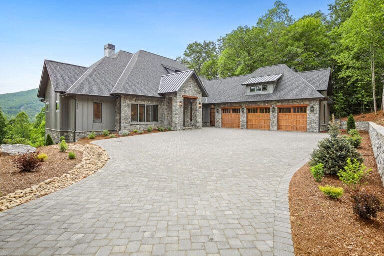 498 Walnut Valley Pkwy. Big Hills Construction Custom Home Builder in Asheville, North Carolina