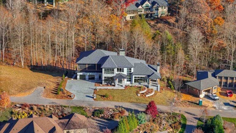 31 Rain Lily Trail. Big Hills Construction Custom Home Builder in Asheville, North Carolina