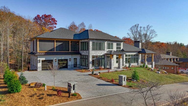 31 Rain Lily Trail. Big Hills Construction Custom Home Builder in Asheville, North Carolina