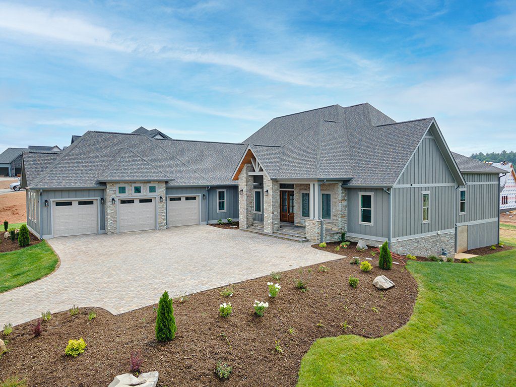 The Complete Guide to Finding Your Dream Home: Steps to Take When Choosing a New Home. Big Hills Construction Custom Home Builder in Asheville, North Carolina