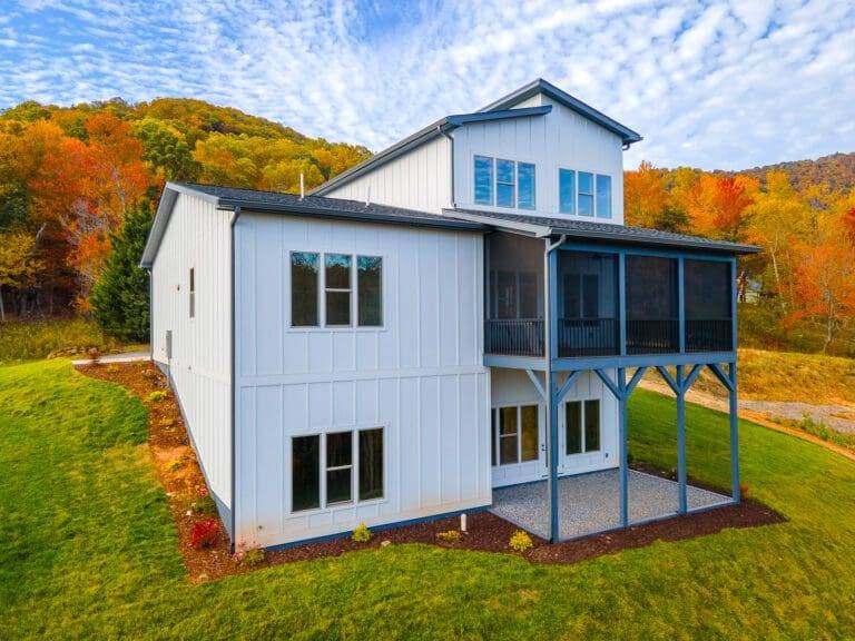 47 Bridgeway Drive. Big Hills Construction Custom Home Builder in Asheville, North Carolina