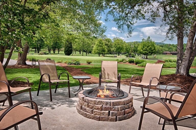 The Beauty of Nature: Living Near Zeke’s Greenside Tavern in North Carolina. Big Hills Construction Custom Home Builder in Asheville, North Carolina