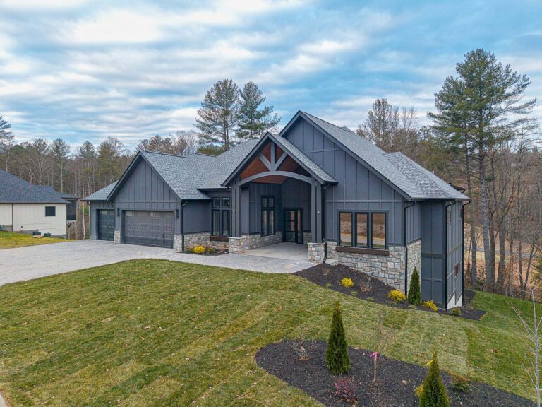 132 Sunridge Ave. Big Hills Construction Custom Home Builder in Asheville, North Carolina